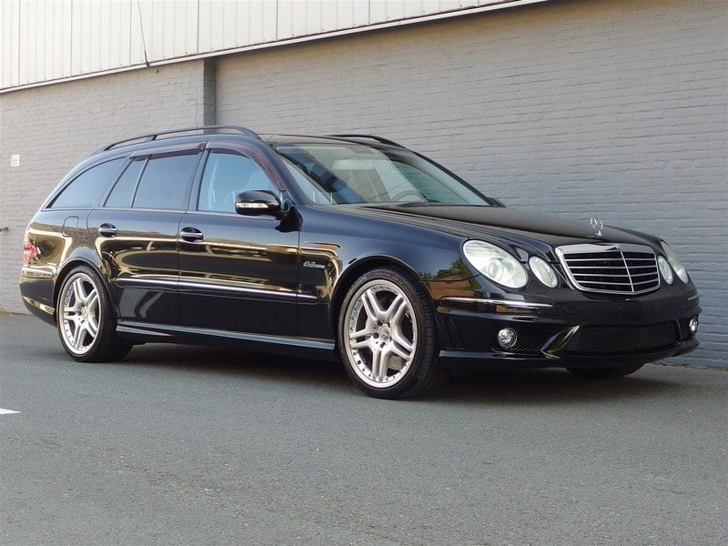 Rapid Classics: Eine Suche. Alle Oldtimer. 25 » Rapid Classics: Eine Suche. Alle Oldtimer. 2008 Mercedes E Class W211 E63 AMG Mint Condition
