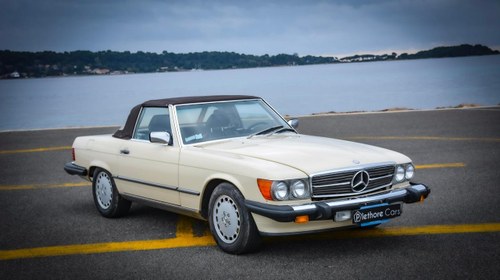 MERCEDES 560 SL V8 5.6 L 227ch - 1988 À venda