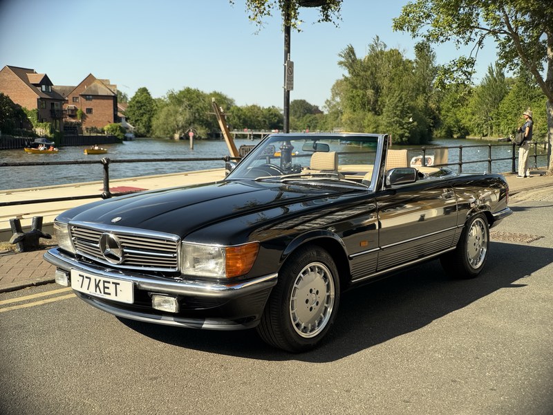 Mercedes SL Class 300 SL R107 à Vendre - Enchères et Annonces | Car ...