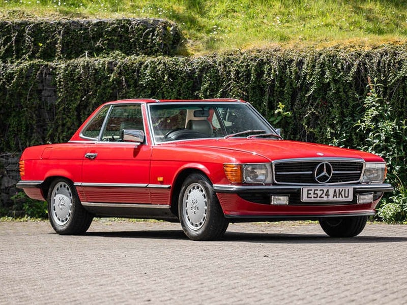 Rapid Classics: Eine Suche. Alle Oldtimer. 22 » Rapid Classics: Eine Suche. Alle Oldtimer. 1988 Mercedes-Benz 300SL (R107)
