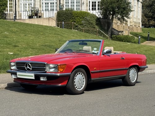 1989 Mercedes SL Class R107 300 SL