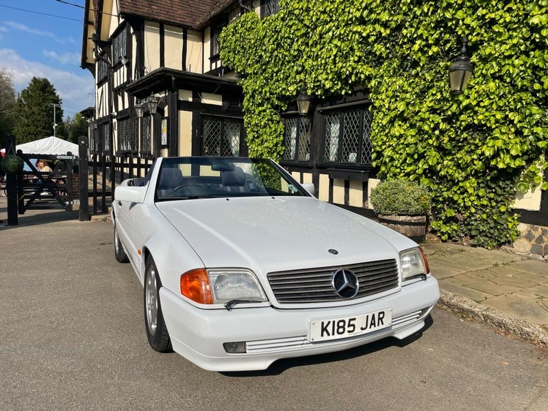 Mercedes SL Class 300 SL R129 à Vendre - Enchères et Annonces | Car ...