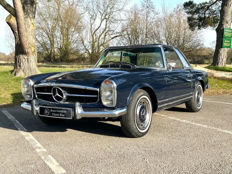 1970 Mercedes-Benz 280SL Pagoda W113