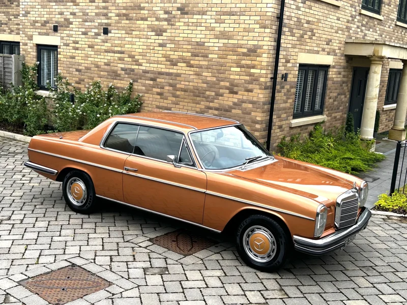 Rapid Classics: Eine Suche. Alle Oldtimer. 8 » Rapid Classics: Eine Suche. Alle Oldtimer. 1972 Mercedes-Benz 280 CE (W114) Automatic, RHD