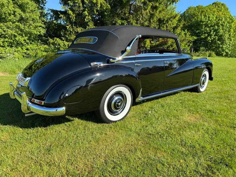 Rapid Classics: Eine Suche. Alle Oldtimer. 9 » Rapid Classics: Eine Suche. Alle Oldtimer. 1953 Mercedes 300 W186 Adenauer Convertible