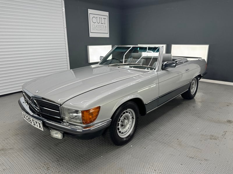 1983 Mercedes 500 SL R107 - 19,865 Miles - Stunning