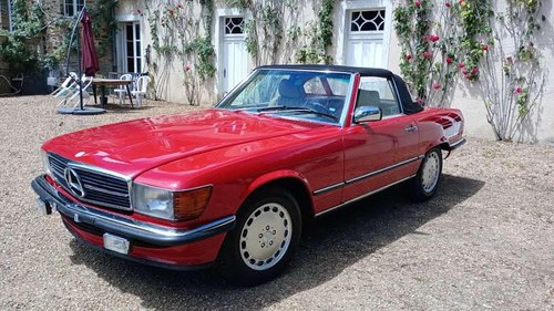 1989 MERCEDES 560 SL R 107 A vendre
