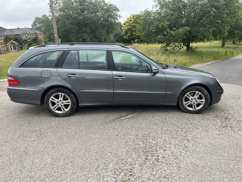 2008 Mercedes E Class W211 E220
