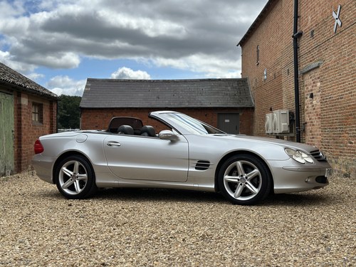 2003 Mercedes SL 500. Last Lady Owner 19 Years. Just 67,000 VERKAUFT