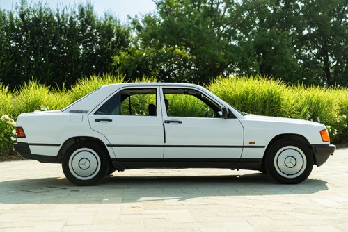 1987 MERCEDES-BENZ 190 E For Sale