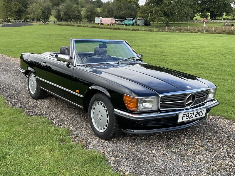 Mercedes SL Class 300 SL R107 à Vendre - Enchères et Annonces | Car ...
