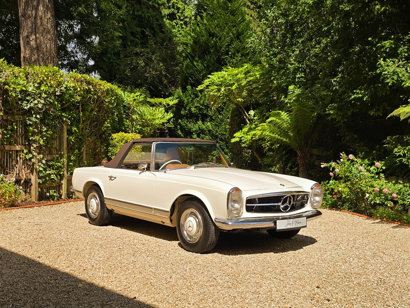 1966 Mercedes-Benz 230SL Restored right hand drive