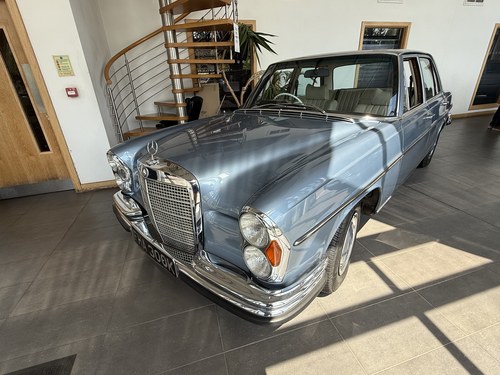 1972 Mercedes 280 W108 280 SE 3.5 V8 Auto