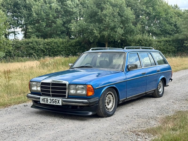 1982 Mercedes 240 TD w123 wagon