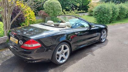 Mercedes SL Class R230