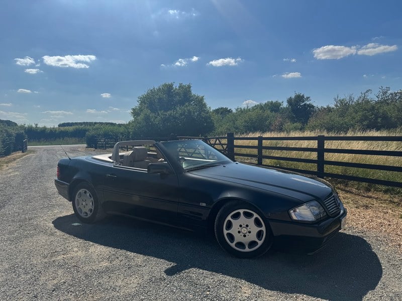 Köp Dickie Toys Mercedes Benz Räddningsfordon Köp Dickie Toys Mercedes Benz Räddningsfordon