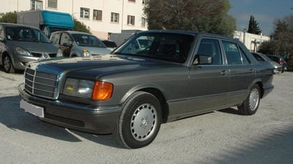 Mercedes SE Series 300 SE