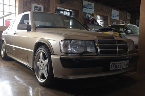1989 Mercedes 190 E 2.5-16