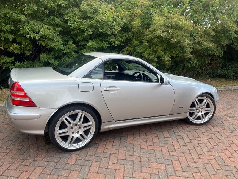 Mercedes SLK-Class Roadster Accessories Brochure – 2002 Model Year – Excellent Condition