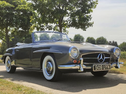 1959 Fully Restored Mercedes 190 SL Roadster For Sale