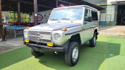 Mercedes 200 GE W460 – 1990 For Sale