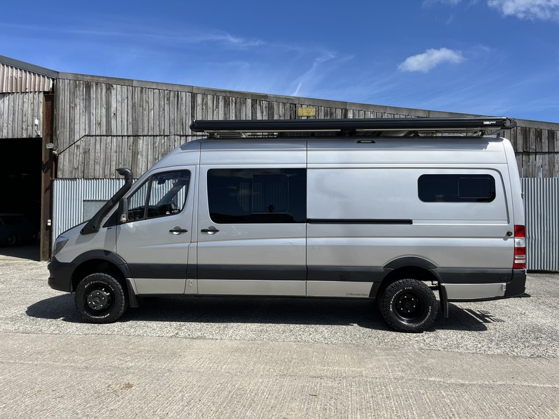 2009 Merce Sprinter 2009 Mercedes Sprinter Silver Manual, 6 speed Right Hand Drive in ...