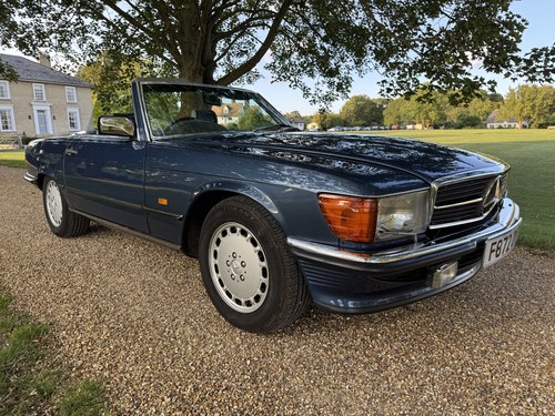 1989 Mercedes SL Class R107 300 SL