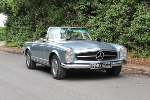 1968 Mercedes-Benz 280SL Pagoda - View at Goodwood Revival VERKAUFT