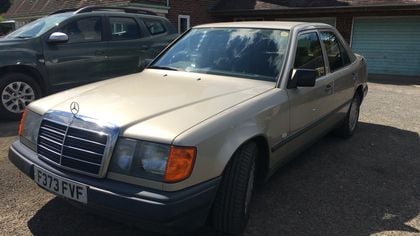 Mercedes E Class 230 E