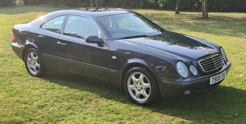 1999 Mercedes CLK Class CLK320
