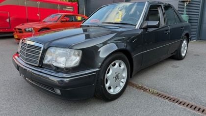 Mercedes E Class W124