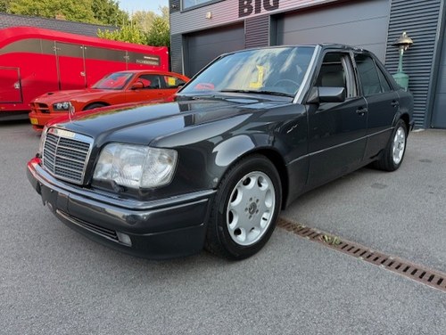 1994 MERCEDES E500 500E In vendita
