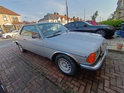 1984 Mercedes 230 C123 230 CE
