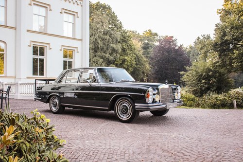 1971 Beautiful Mercedes-Benz 280S in beautiful condition! For Sale
