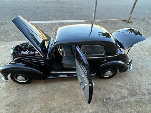 1952 MERCEDES 220 Te koop