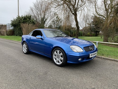 Mercedes Benz SLK320 2001 ONLY 45000 MILES FROM NEW VENDIDO