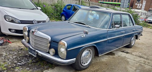 1970 Mercedes 230 W114 230
