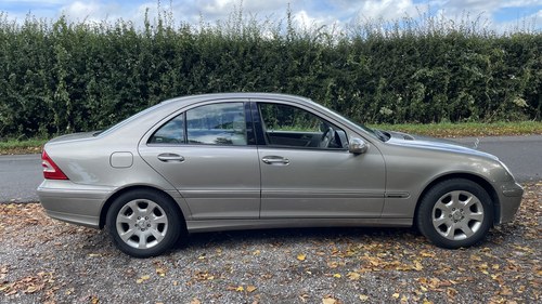 2005 Mercedes C Class C180