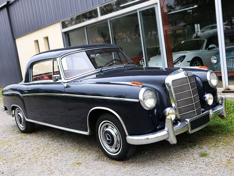 Mercedes coupé 220S Ponton W180