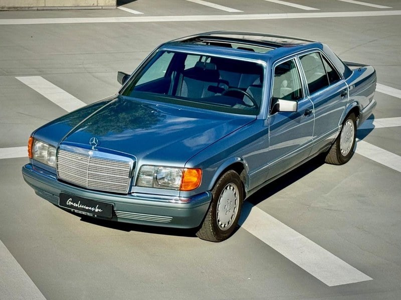 1986 Mercedes SE Series 300 SE W126