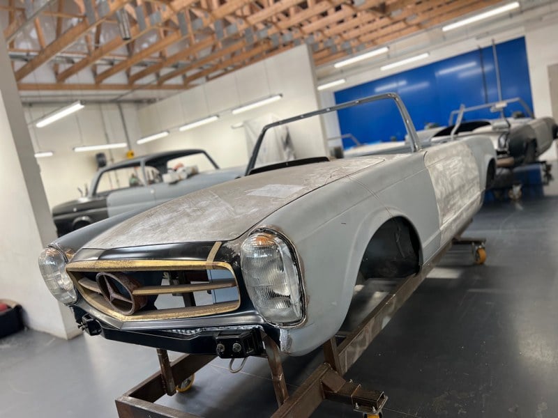 MB280SL W113 RIGHT HAND DRIVE PROJECT Doctor Classic