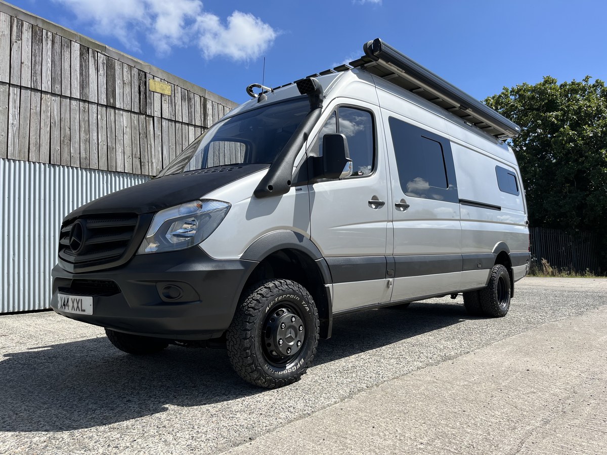 2009 Merce Sprinter 2009 Mercedes Sprinter Silver Manual, 6 speed Right Hand Drive in ...