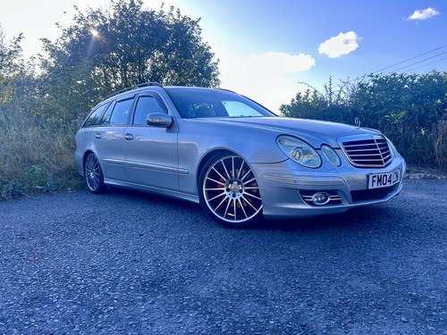 2004 Mercedes E Class W211 E320