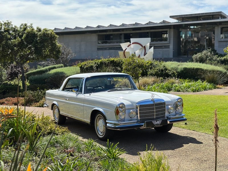 1970 Mercedes W111 280SE 3.5