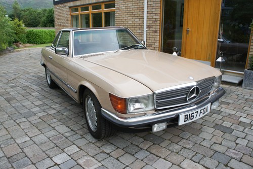 1985 Mercedes SL Class R107 500 SL