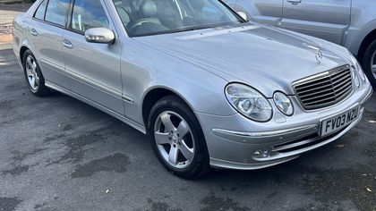 Mercedes E Class W211