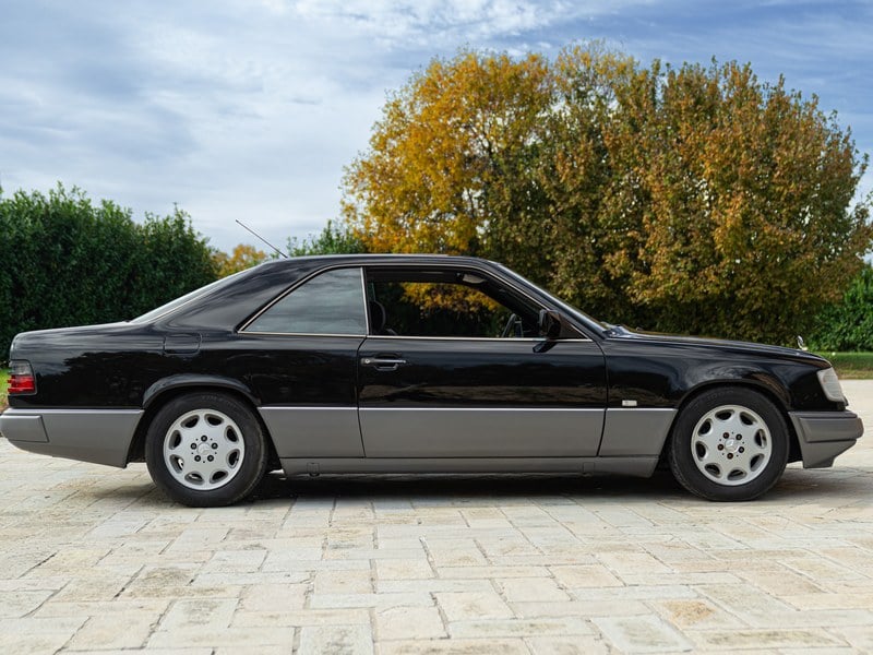 1990 MERCEDES-BENZ CE 200 COUPE’