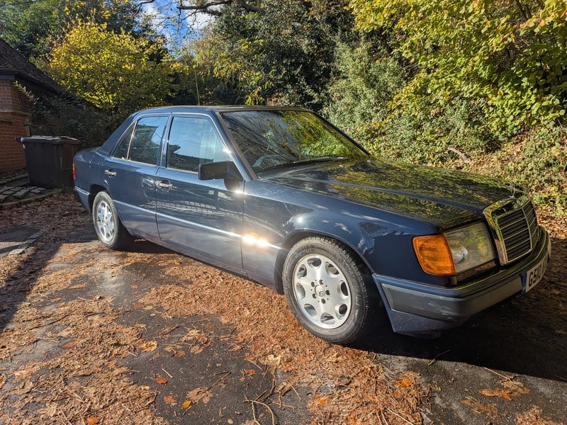 1990 Mercedes E Class W124 260 E