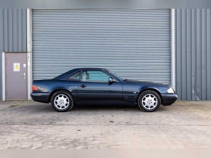 1996 Mercedes SL 320 SL320 - R129 - 53k Miles - New Hood