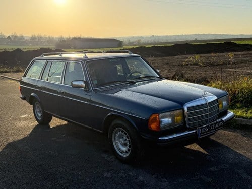 1980 MERCEDES 280 TE 97000 km d'origine À venda